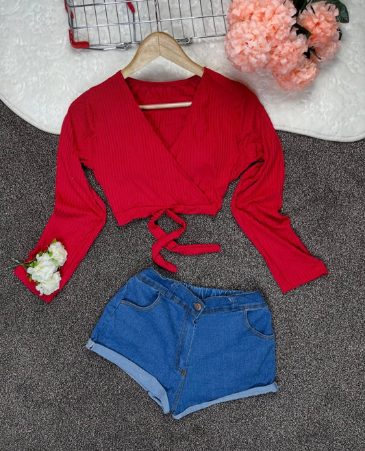 Ensemble Pulle avec chorte  jeans 🦋🥀🥰